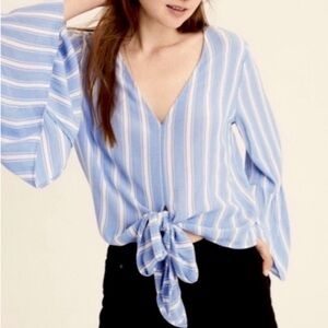 American Eagle outfitters boho blue white striped tie waist bell sleeve top Med.